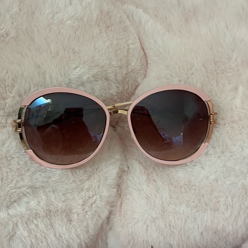Steve Madden Sunglasses